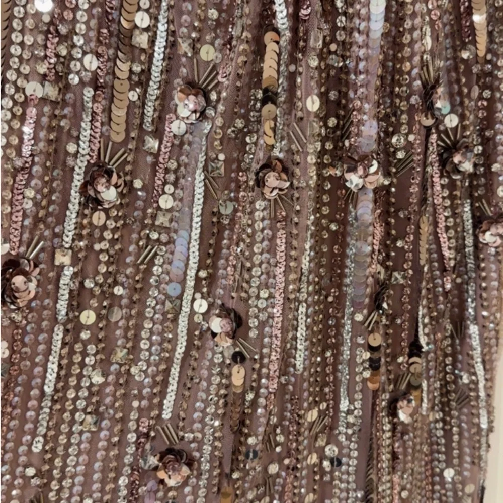 Jenny Packham Glittering Mauve Gown - Picture 5 of 10